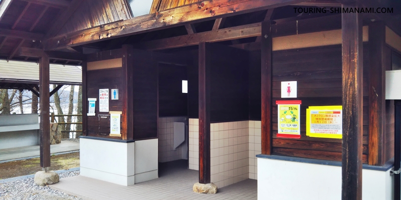 鶏小島キャンプ場のトイレ