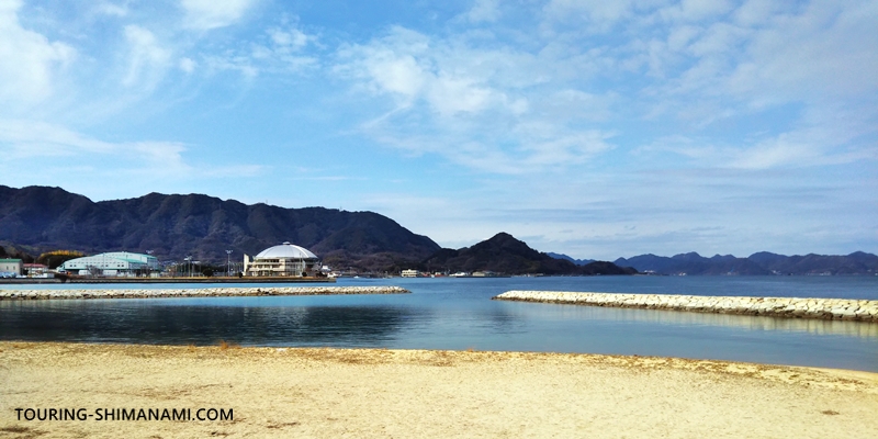 【写真】大三島・多々羅キャンプ場：目の前のビーチは海水浴場