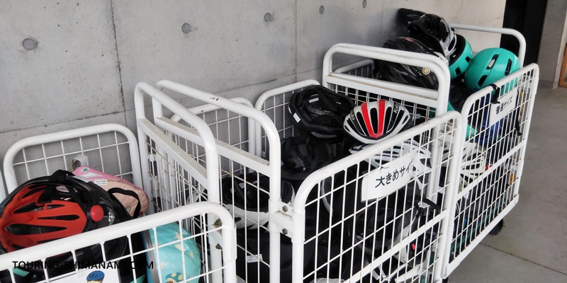 【写真】しまなみ海道の拠点サンライズ糸山：レンタサイクルではヘルメットも無料で借りられる
