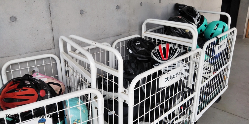【写真】女性向け自転車ヘルメット：しまなみ海道でのヘルメット貸出