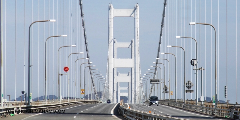 【写真】しまなみ海道ドライブのモデルコース：来島海峡大橋の高速道路