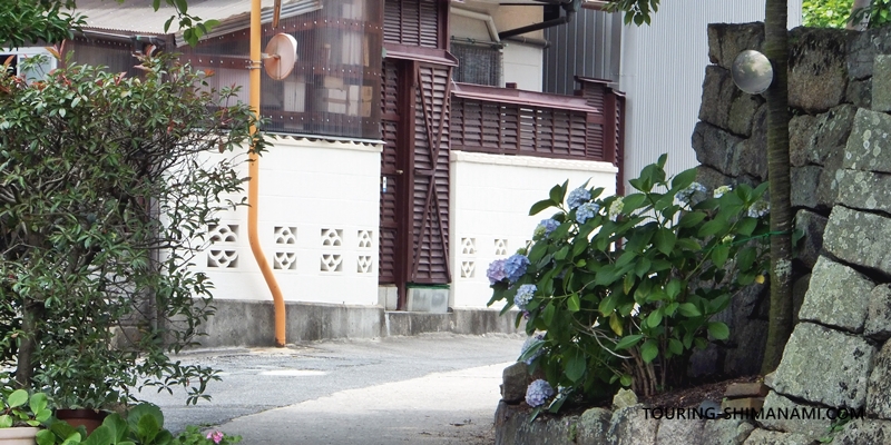 【写真】因島西側の外周コース：重井の路地巡りを楽しんでみる