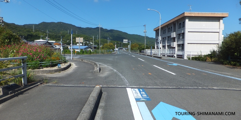 【写真】大三島の外周コース:メインルートと外周コースの分岐交差点